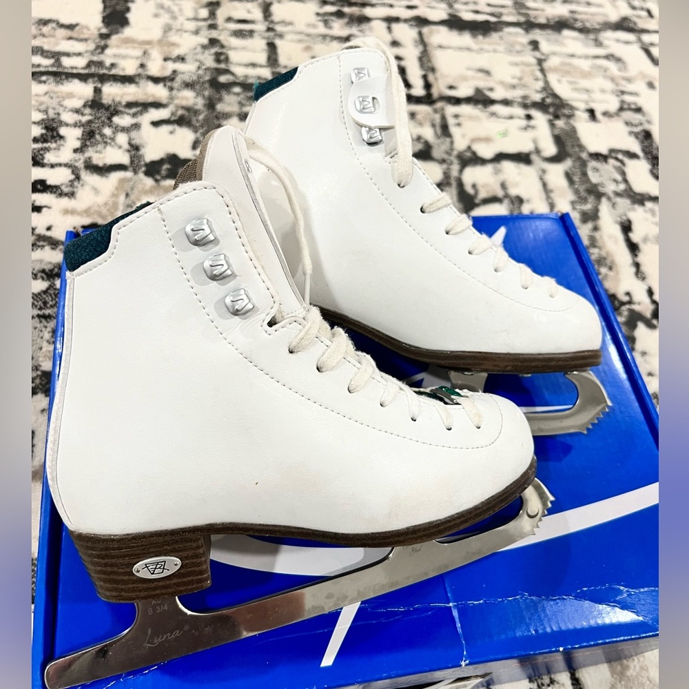 Riedell Skates Size 3
